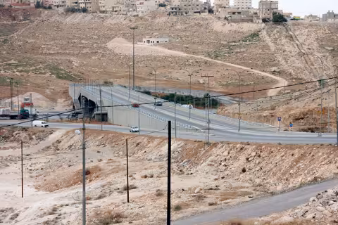 Salheyyet Al Abed Bridge 