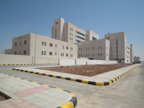 Al Mafraq Hospital